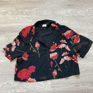 Aritzia Boxy Floral Cropped Button Down